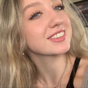 Meet your Posher, Marie